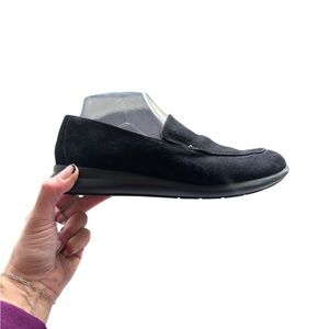 Samuel Hubbard Black Suede Slip-On Loafers Size 8/EU 39 Premium Comfort Casual